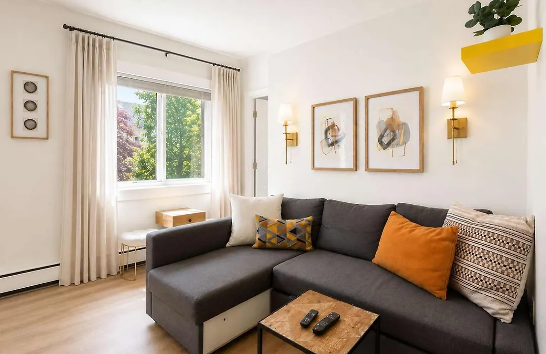 Colorful Downtown Condo, 2 Bedrooms, King Bed-1